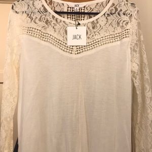 NWT BB Dakota lace long sleeve top,sz small!